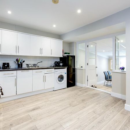 Dartford, Kent - Modern 2Bd 2Bath En-Suite Bungalow M25 Bluewater Kültér fotó